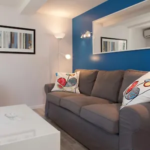 https://sunset-vue-port-et-centre.fr-provencehotel.com